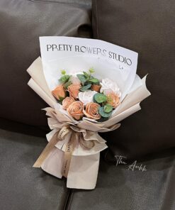 Bó 11 bông ecuado lá táo